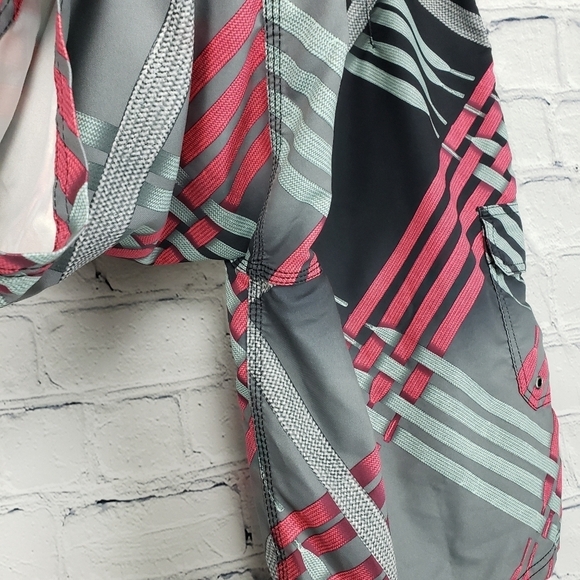 Nike 6.0 Men's Black Gray with Multi-colored Shoe Strings Swim Shorts Size 34 - Picture 6 of 13